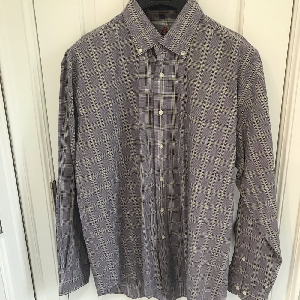 Men’s Long Sleeved Button Down
